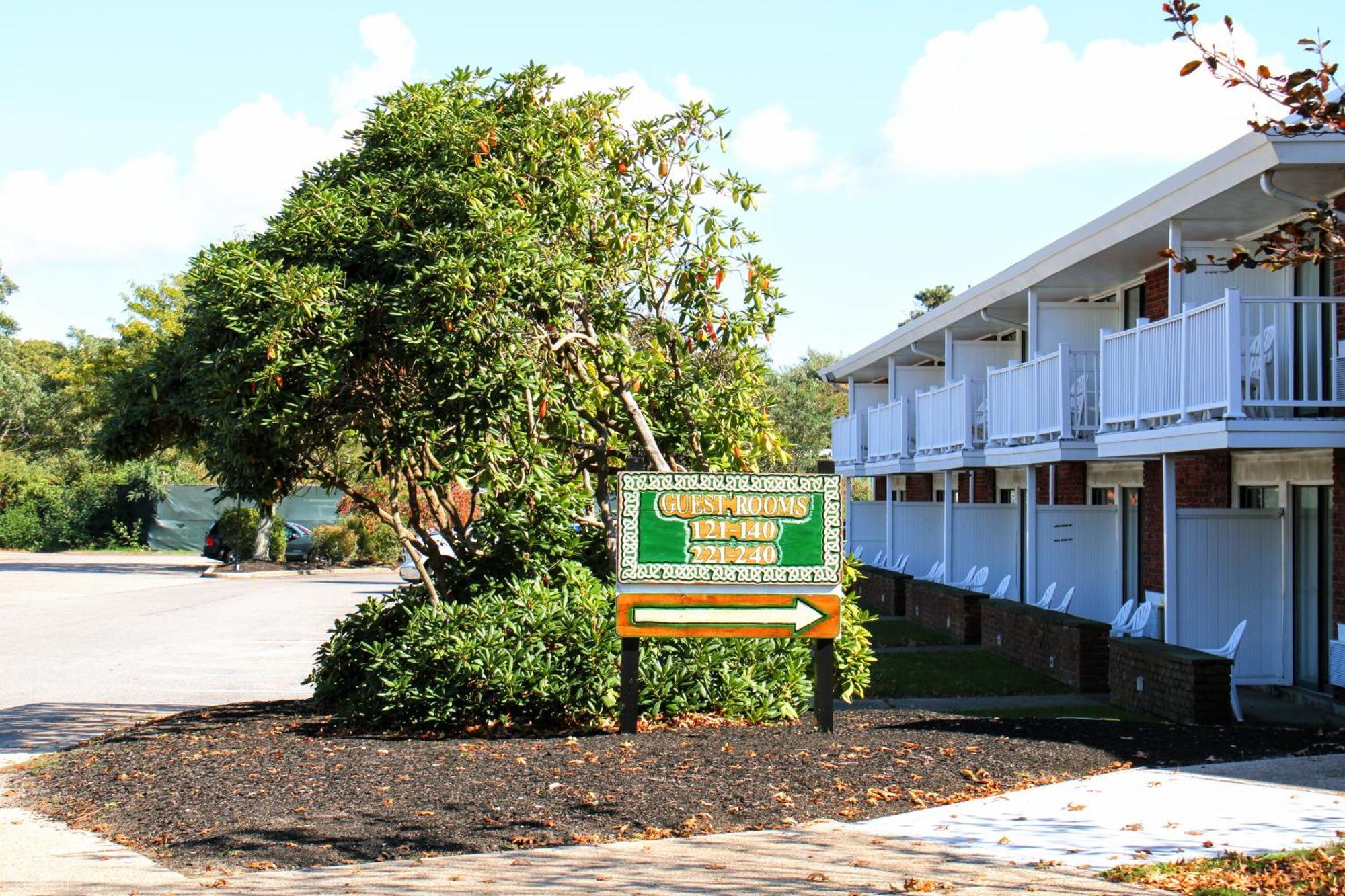 Cape Cod Irish Village - The Emerald Resort Barnstable Esterno foto